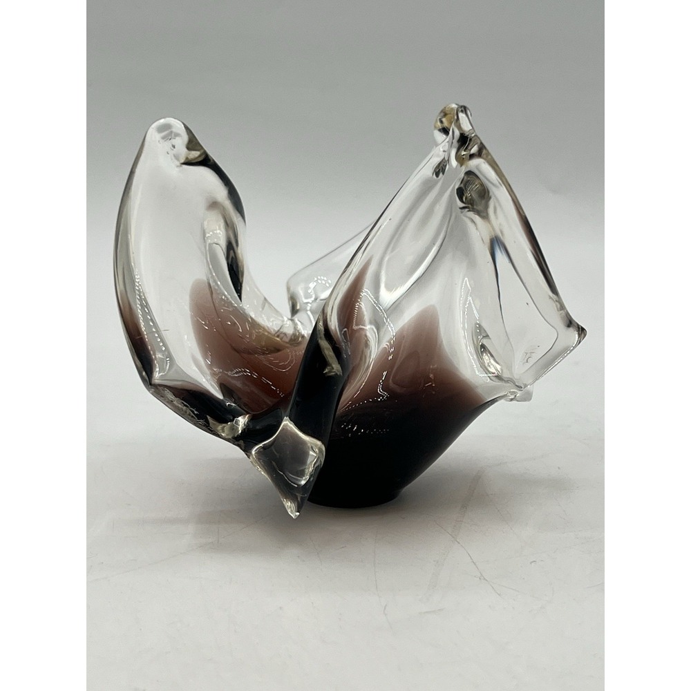 vintage hand blown Twisted glass Handkerchief Vase